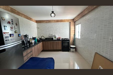 Apartamento à venda com 105m², 2 quartos e 1 vagaCozinha