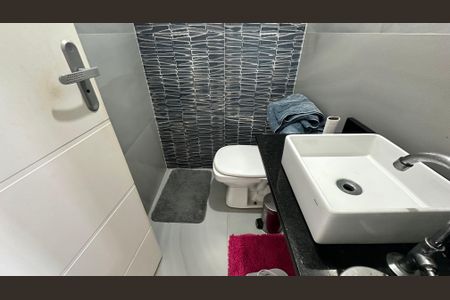 Apartamento à venda com 105m², 2 quartos e 1 vagaLavabo