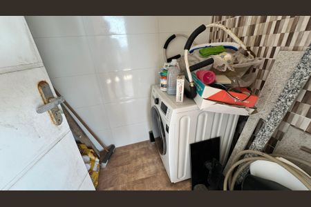 Apartamento à venda com 105m², 2 quartos e 1 vagaÁrea de Serviço