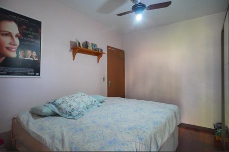 Casa à venda com 184m², 4 quartos e 2 vagasQuarto 3