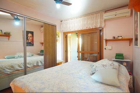 Casa à venda com 184m², 4 quartos e 2 vagasQuarto 3