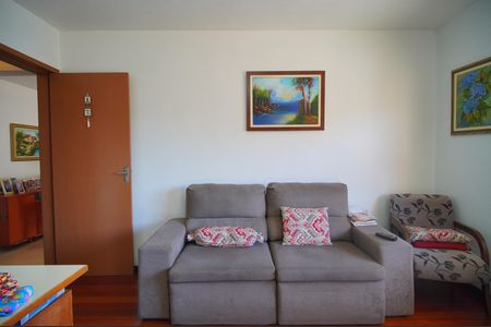 Casa à venda com 184m², 4 quartos e 2 vagasQuarto 1