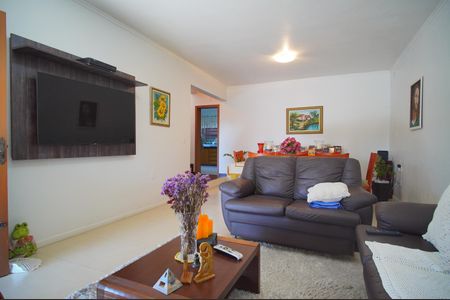 Sala de casa para alugar com 4 quartos, 184m² em Rincão, Novo Hamburgo