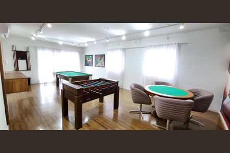 Apartamento para alugar com 55m², 1 quarto e 1 vaga Apartamento para alugar com 55m², 1 quarto e 1 vagaÁrea comum - Sala de Jogos