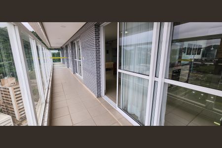 Apartamento para alugar com 55m², 1 quarto e 1 vaga Apartamento para alugar com 55m², 1 quarto e 1 vagaÁrea comum - Salão de festas