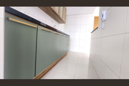 Apartamento para alugar com 55m², 1 quarto e 1 vaga Apartamento para alugar com 55m², 1 quarto e 1 vagaCozinha - Armários