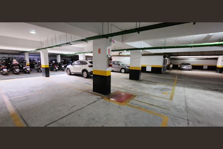 Apartamento para alugar com 55m², 1 quarto e 1 vaga Apartamento para alugar com 55m², 1 quarto e 1 vagaGaragem