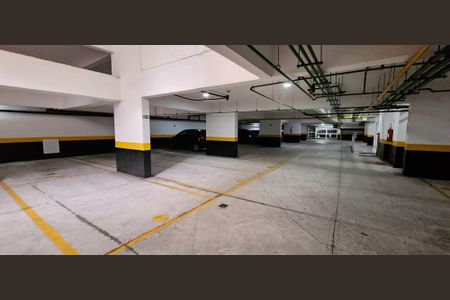 Apartamento para alugar com 55m², 1 quarto e 1 vaga Apartamento para alugar com 55m², 1 quarto e 1 vagaGaragem