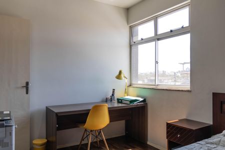 Quarto 1 de apartamento para alugar com 2 quartos, 68m² em Calafate, Belo Horizonte