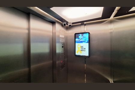 Apartamento à venda com 72m², 2 quartos e 1 vagaElevador