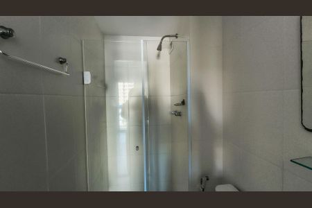 Apartamento à venda com 75m², 2 quartos e 1 vaga Apartamento à venda com 75m², 2 quartos e 1 vagaBanheiro da Suíte