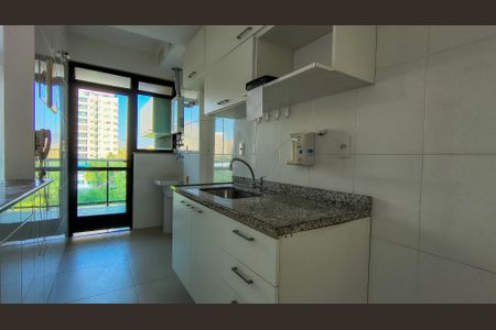 Apartamento à venda com 75m², 2 quartos e 1 vaga Apartamento à venda com 75m², 2 quartos e 1 vagaCozinha