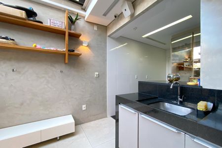 Apartamento à venda com 238m², 4 quartos e 5 vagas Apartamento à venda com 238m², 4 quartos e 5 vagasVaranda Gourmet