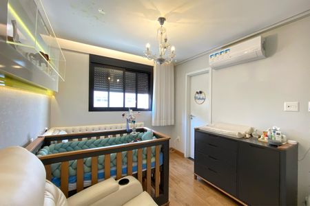 Apartamento à venda com 238m², 4 quartos e 5 vagas Apartamento à venda com 238m², 4 quartos e 5 vagasSuite 2