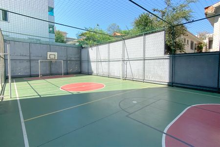 Apartamento à venda com 238m², 4 quartos e 5 vagas Apartamento à venda com 238m², 4 quartos e 5 vagasÁrea comum - Quadra