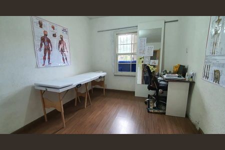 Quarto de casa à venda com 3 quartos, 72m² em Niterói, Canoas