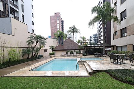 Apartamento à venda com 200m², 4 quartos e 3 vagasÁrea comum - Piscina