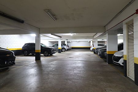 Apartamento à venda com 200m², 4 quartos e 3 vagasÁrea comum - Garagem