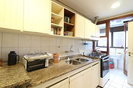 Apartamento à venda com 200m², 4 quartos e 3 vagasCozinha