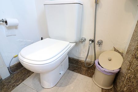 Apartamento à venda com 200m², 4 quartos e 3 vagasBanheiro da Suíte 1