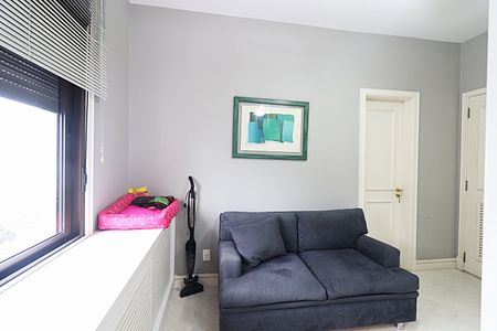 Apartamento à venda com 200m², 4 quartos e 3 vagasSuíte 2