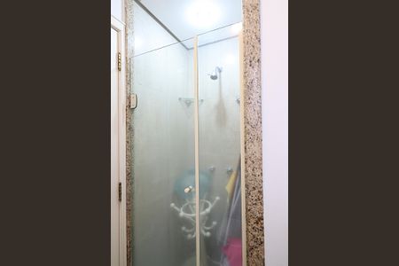 Apartamento à venda com 200m², 4 quartos e 3 vagasBanheiro da Suíte 2