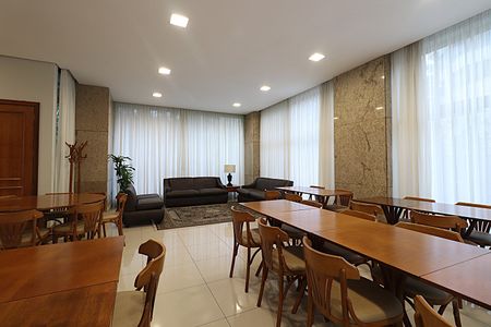 Apartamento à venda com 200m², 4 quartos e 3 vagasÁrea comum - Salão de festas