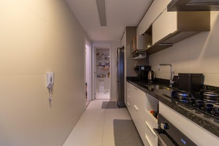 Apartamento à venda com 95m², 3 quartos e 1 vaga Apartamento à venda com 95m², 3 quartos e 1 vagaCozinha