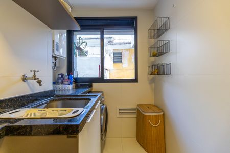 Apartamento à venda com 95m², 3 quartos e 1 vaga Apartamento à venda com 95m², 3 quartos e 1 vagaÁrea de Serviço