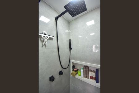 Apartamento à venda com 50m², 2 quartos e 1 vagaChuveiro do Banheiro