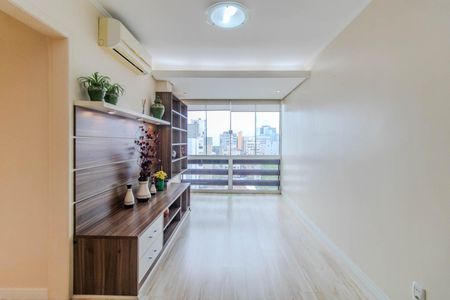 Sala de apartamento à venda com 2 quartos, 73m² em Centro Histórico, Porto Alegre