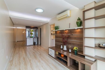 Sala de apartamento à venda com 2 quartos, 73m² em Centro Histórico, Porto Alegre