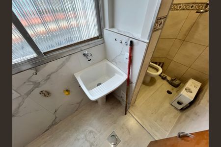 Apartamento à venda com 92m², 3 quartos e 1 vagaÁrea de Serviço