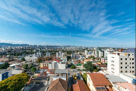 Apartamento à venda com 240m², 4 quartos e 3 vagas Apartamento à venda com 240m², 4 quartos e 3 vagasVista do Quarto 3