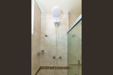 Apartamento à venda com 240m², 4 quartos e 3 vagas Apartamento à venda com 240m², 4 quartos e 3 vagasBanheiro Social 2