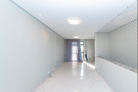 Apartamento à venda com 240m², 4 quartos e 3 vagas Apartamento à venda com 240m², 4 quartos e 3 vagasSala 2