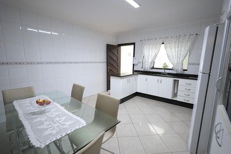 Casa à venda com 152m², 4 quartos e 3 vagasCozinha