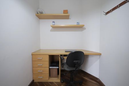 Casa à venda com 152m², 4 quartos e 3 vagasQuarto 2