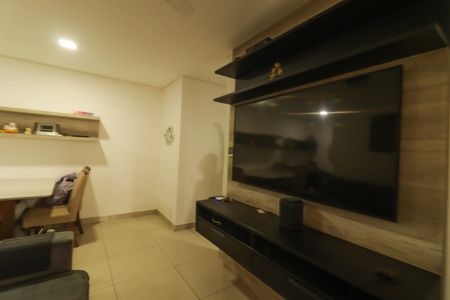 Apartamento à venda com 76m², 3 quartos e 2 vagas Apartamento à venda com 76m², 3 quartos e 2 vagasSala