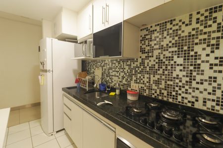 Apartamento à venda com 76m², 3 quartos e 2 vagas Apartamento à venda com 76m², 3 quartos e 2 vagasCozinha