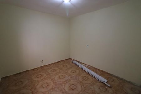Quarto de casa para alugar com 1 quarto, 70m² em Bandeiras, Osasco