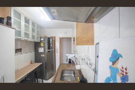 Apartamento à venda com 170m², 3 quartos e 1 vaga Apartamento à venda com 170m², 3 quartos e 1 vagaCozinha