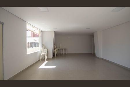 Apartamento à venda com 170m², 3 quartos e 1 vaga Apartamento à venda com 170m², 3 quartos e 1 vagaÁrea comum - Salão de festas