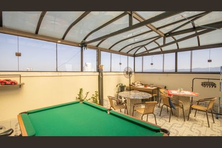 Apartamento à venda com 170m², 3 quartos e 1 vaga Apartamento à venda com 170m², 3 quartos e 1 vagaSacada