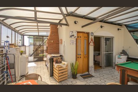 Apartamento à venda com 170m², 3 quartos e 1 vaga Apartamento à venda com 170m², 3 quartos e 1 vagaSacada