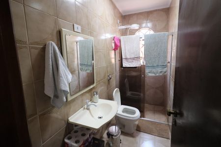 Casa à venda com 161m², 3 quartos e 2 vagasBanheiro da Suíte 1