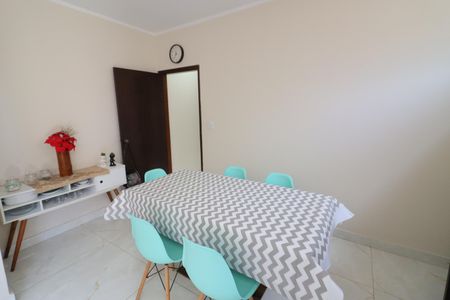 Casa à venda com 161m², 3 quartos e 2 vagasCozinha