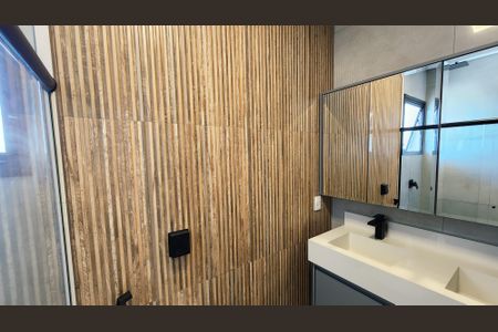 Casa de condomínio à venda com 480m², 2 quartos e 2 vagasBanheiro da Suíte 2