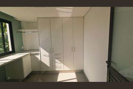 Casa de condomínio à venda com 480m², 2 quartos e 2 vagasÁrea de Serviço