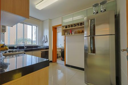 Apartamento à venda com 97m², 3 quartos e 2 vagas Apartamento à venda com 97m², 3 quartos e 2 vagasCozinha